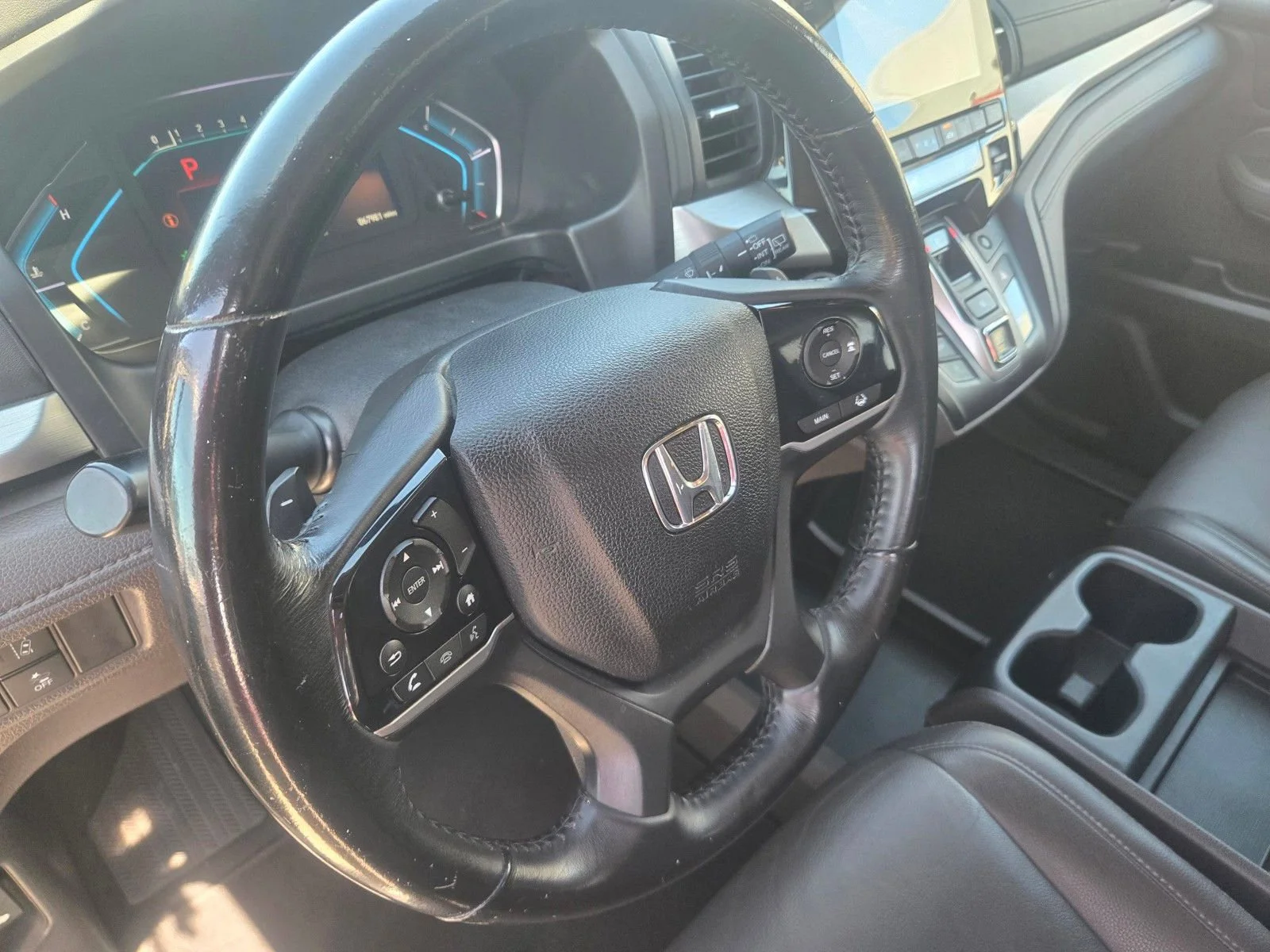 Used 2020 White Honda EX-L image 10
