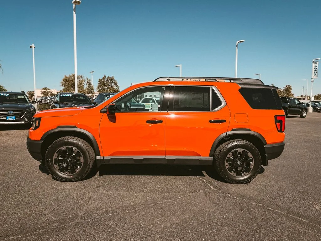 New 2026 Sunset Orange Honda TrailSport Elite image 4
