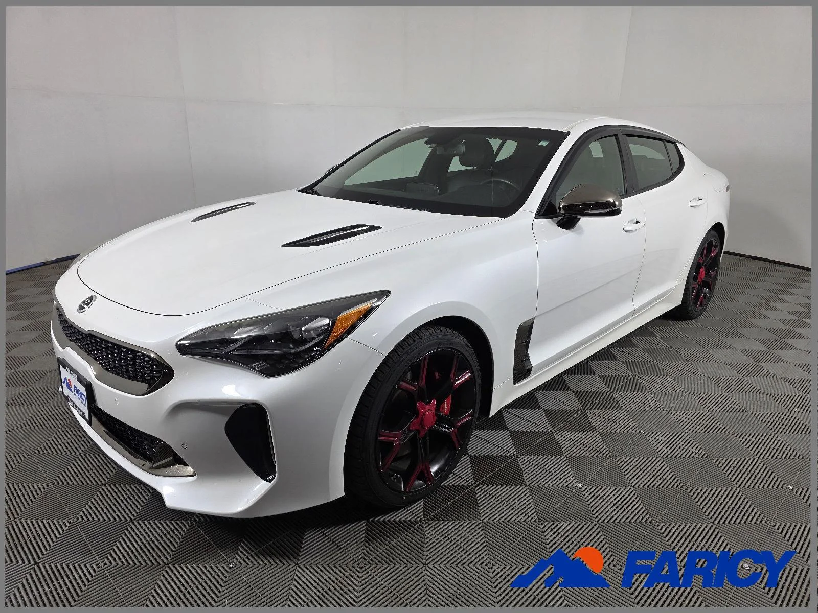 2019 Kia Stinger GT AWD's photo