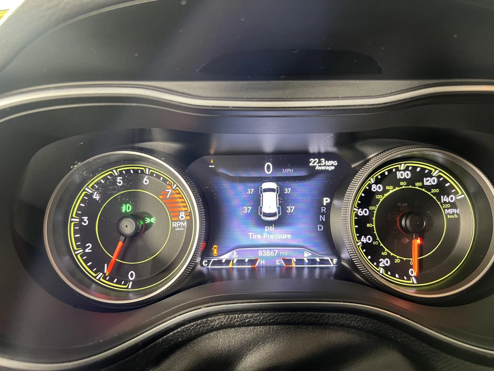 Used 2019 Pearl White Jeep Trailhawk Elite image 21