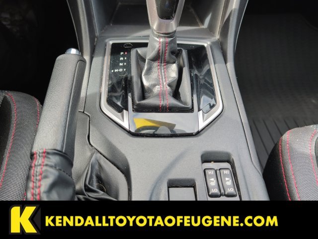 Used 2018 White Subaru 2.0i Sport image 19