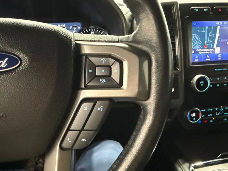 Used 2021 Black Ford XLT image 32