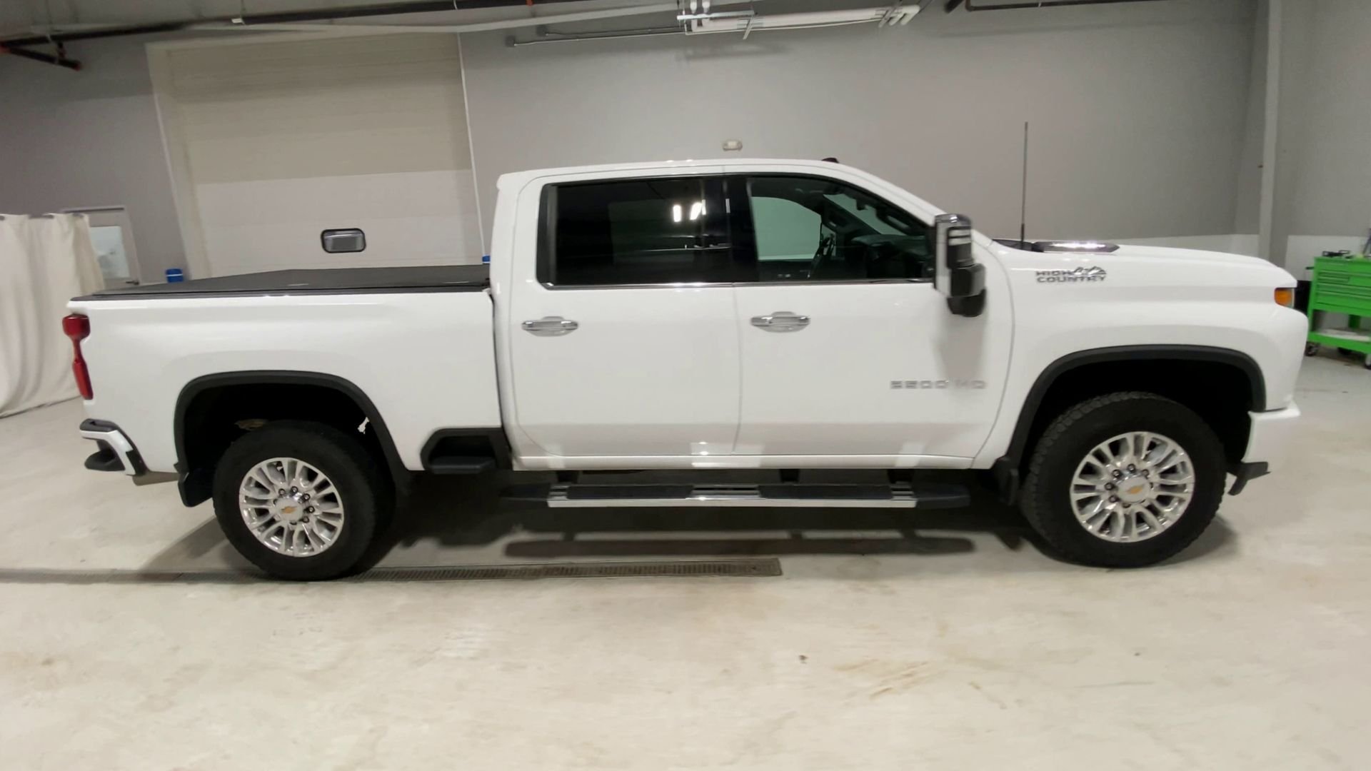 2021 Chevrolet Silverado 2500HD High Country - Photo 43