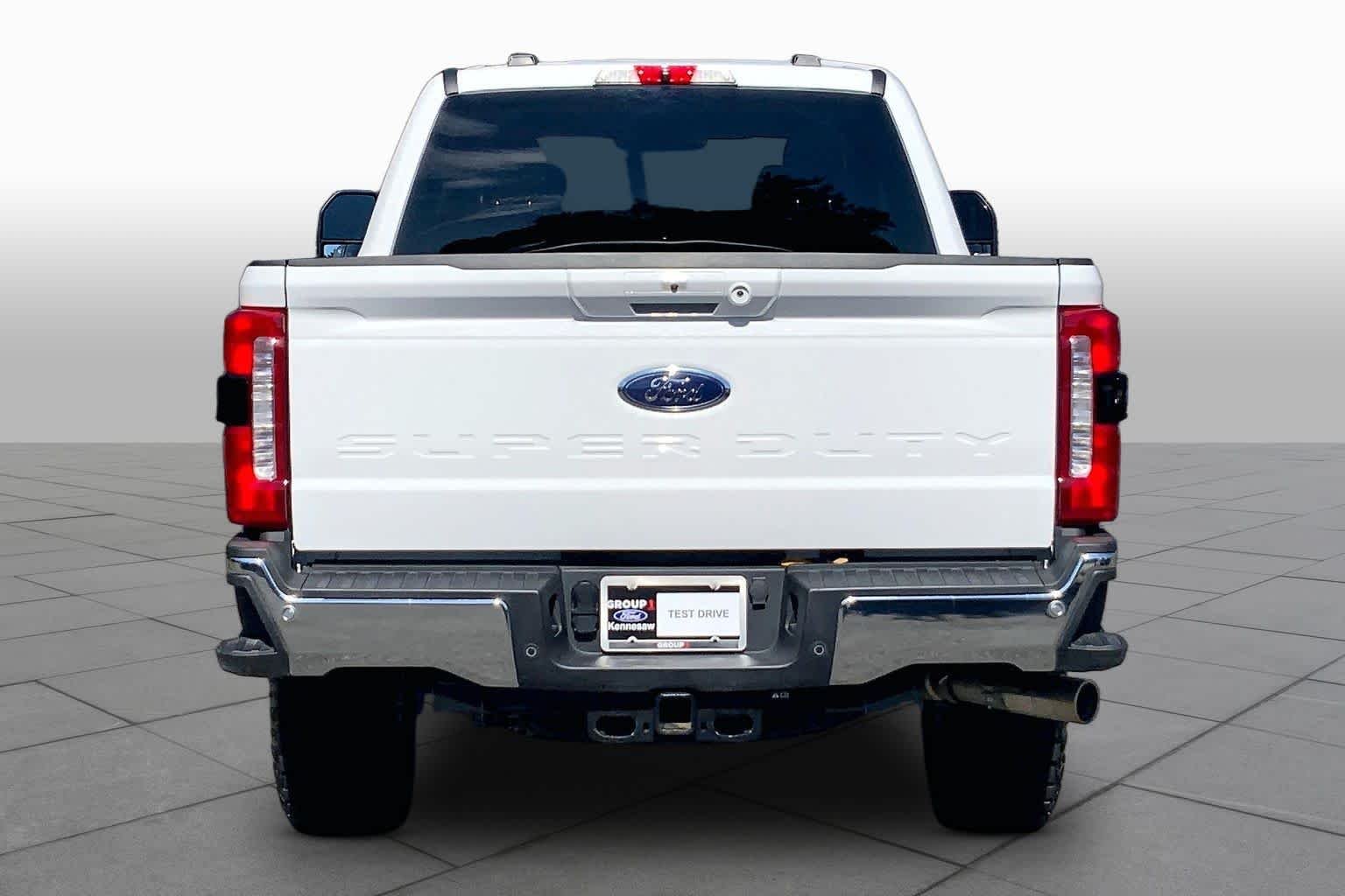 Used 2026 Oxford White Ford LARIAT image 5
