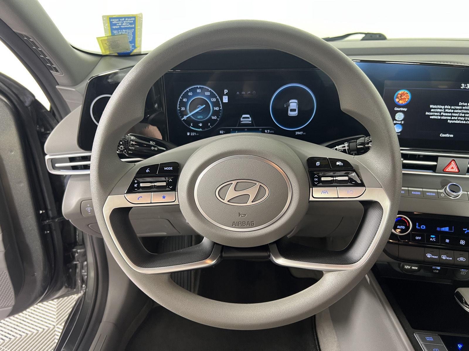 Used 2024 Amazon Gray Hyundai SEL image 13