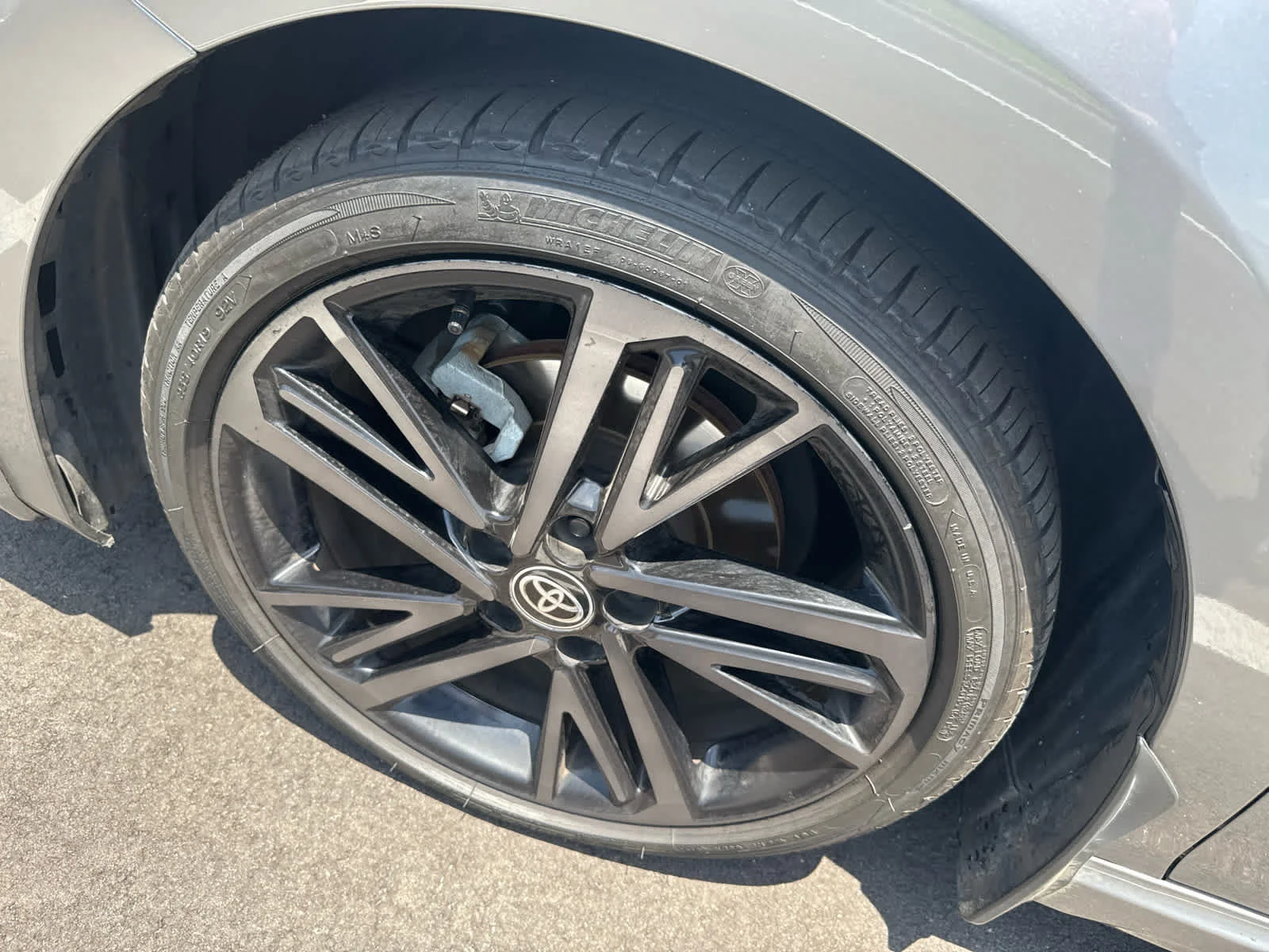 Used 2025 Heavy Metal Toyota XSE image 7