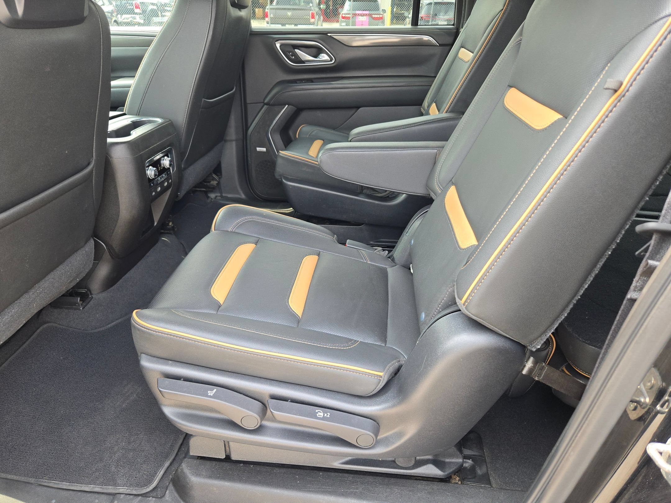 Used 2021 Onyx Black GMC AT4 image 13