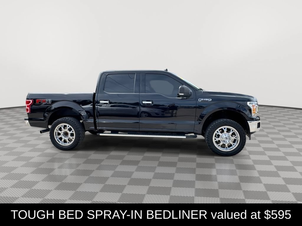 Used 2020 Black Ford XLT image 12