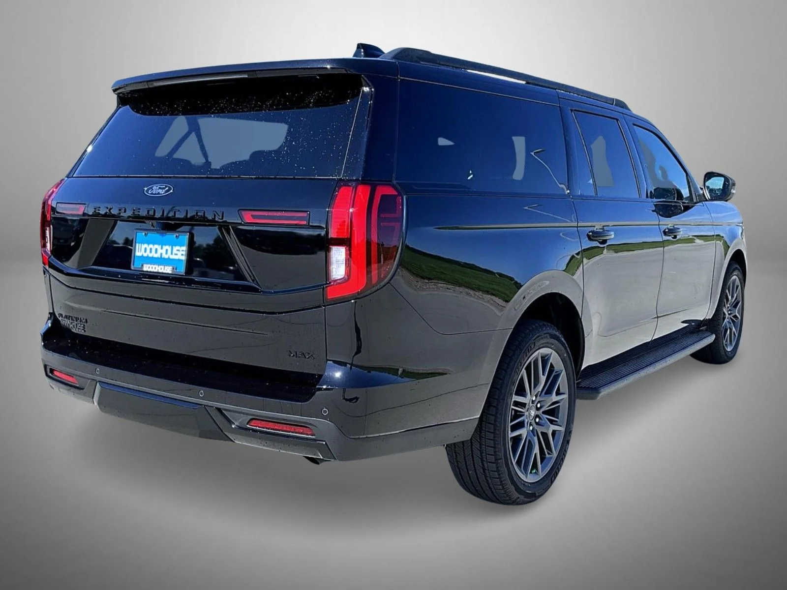 New 2026 Agate Black Metallic Ford Platinum image 5