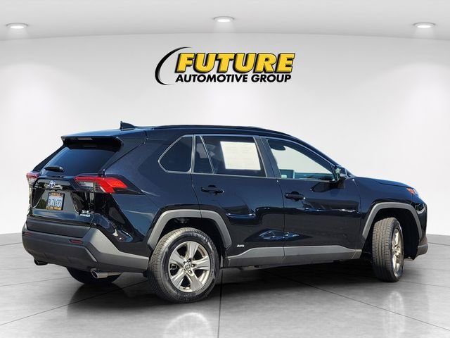 Used 2024 Black Toyota XLE image 4