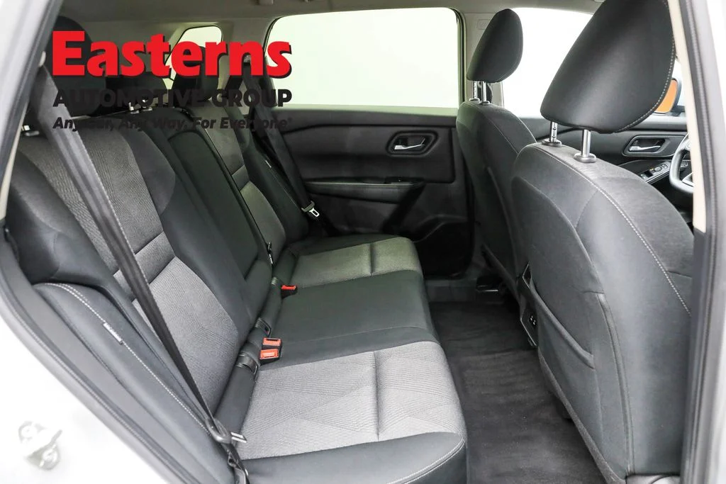 Used 2024 Silver Nissan SV image 23