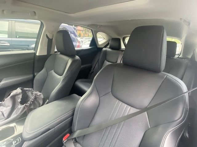 Used 2024 White Lexus 250 Premium image 4