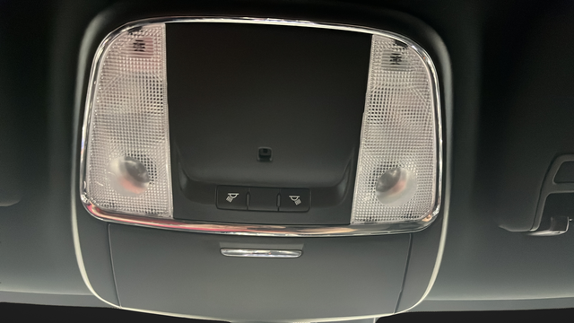 Used 2019 Velvet Red Pearlcoat Jeep Laredo E image 29