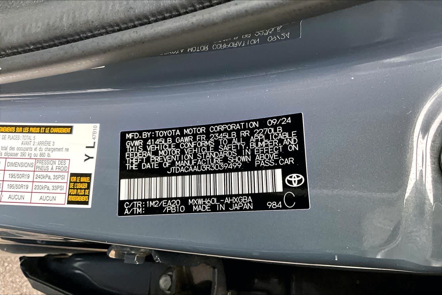 Used 2024 Guardian Gray Toyota XLE image 34