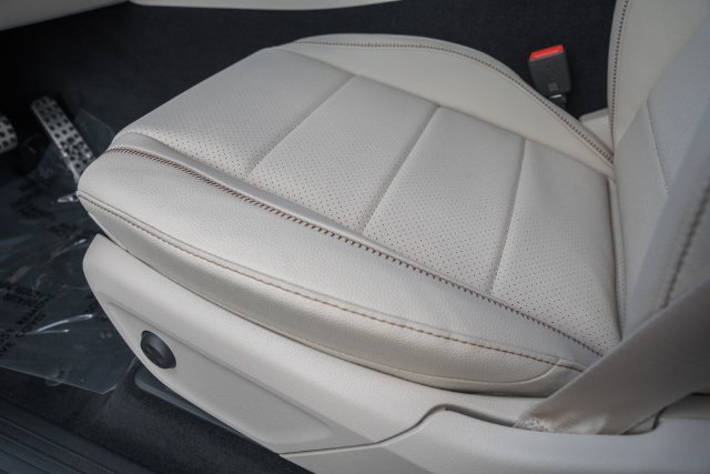 New 2027 Polar White Mercedes-Benz GLE 450 image 34