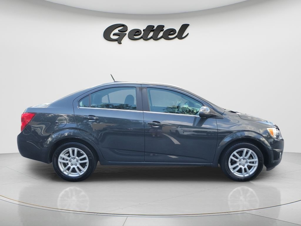 2014 Chevrolet Sonic LT - Photo 4