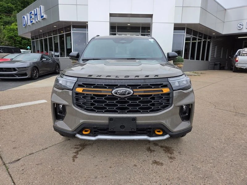 New 2026 Marsh Gray Ford Tremor® image 2