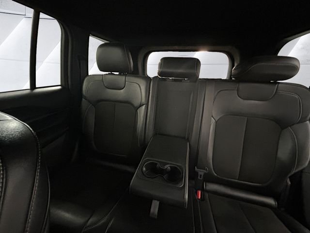 Used 2024 White Jeep Altitude image 18