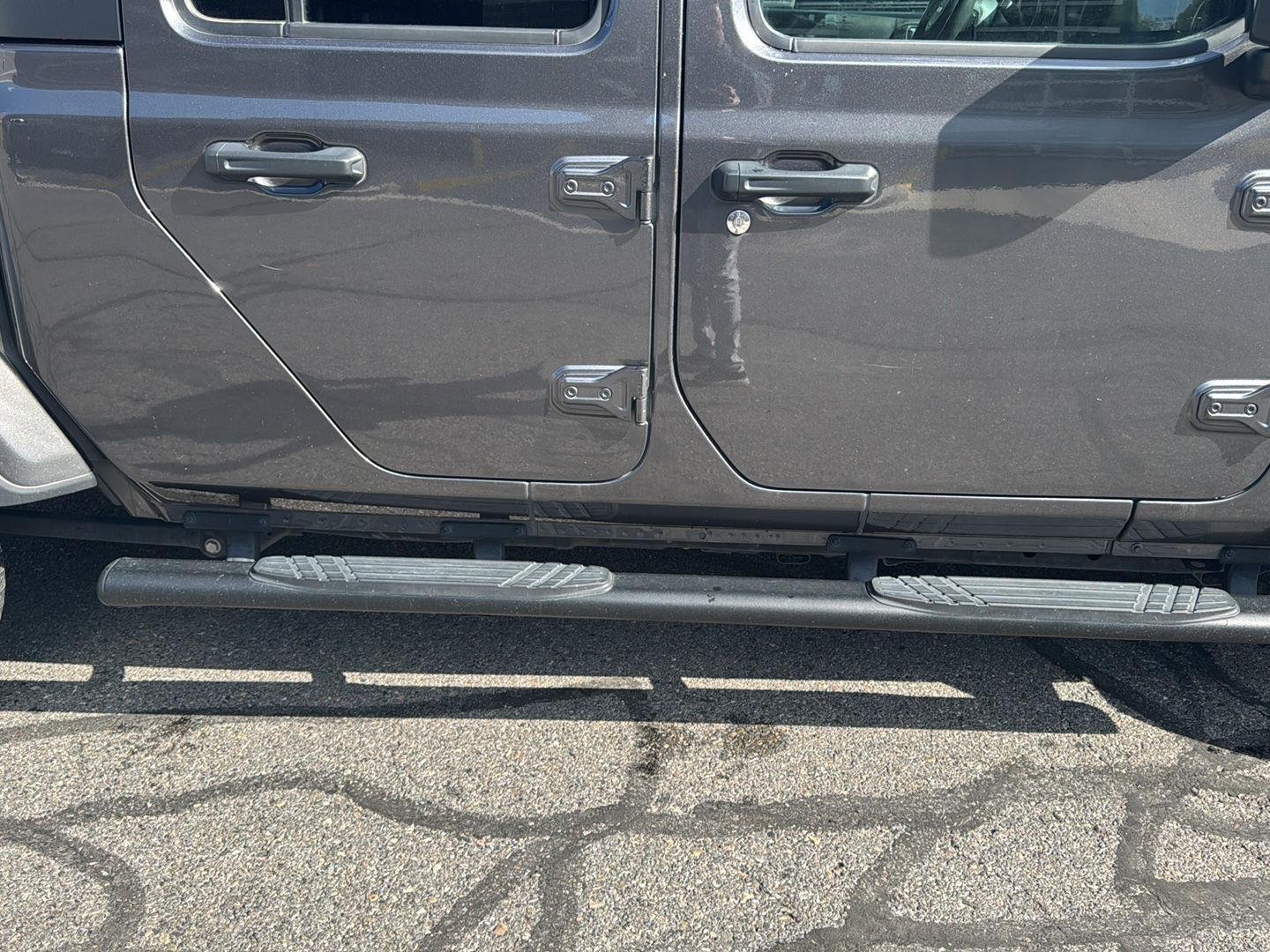 Used 2021 Granite Crystal Metallic Clearcoat Jeep Sport S image 11