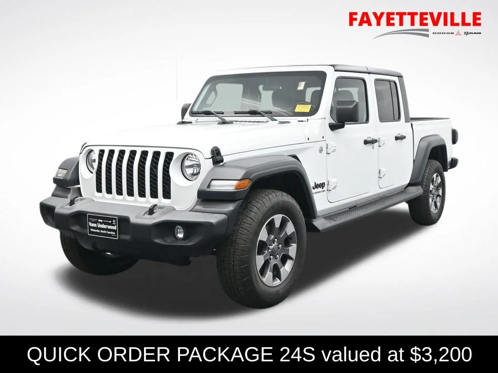 2020 Jeep Gladiator Sport S's photo