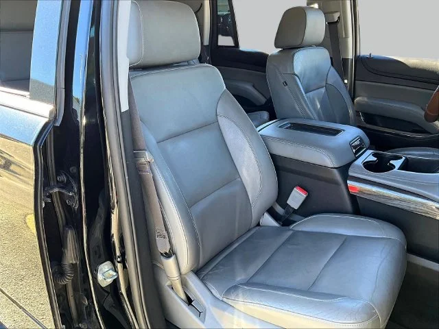 Used 2017 Black Chevrolet LT image 30