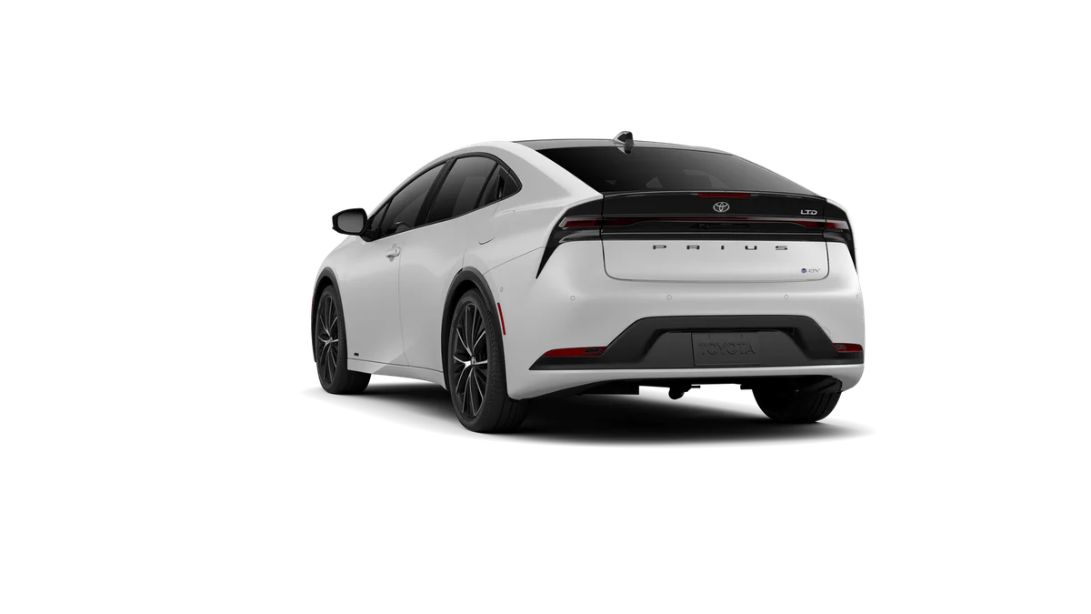 New 2026 Wind Chill Pearl Toyota Limited AWD image 28