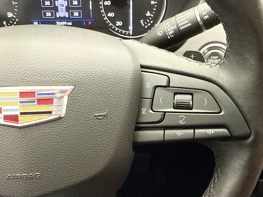 Used 2019 White Cadillac Premium Luxury image 12