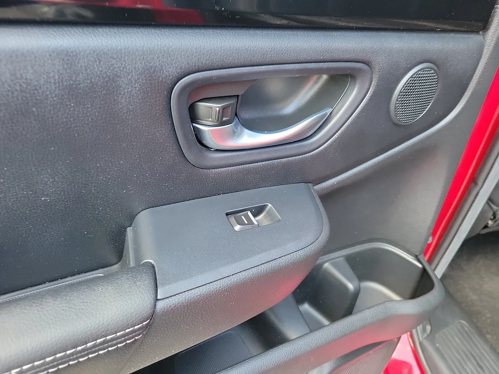 Certified Used 2025 Radiant Red Metallic II Honda Touring image 15