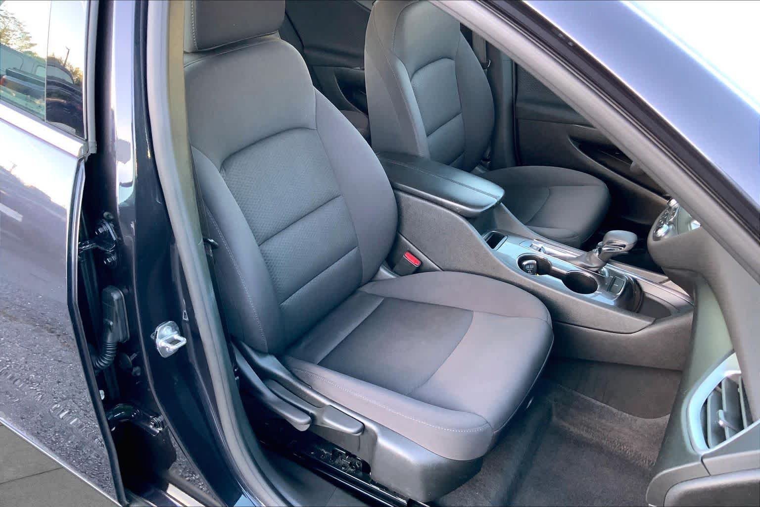 Used 2023 Dark Ash Metallic Chevrolet LT image 5
