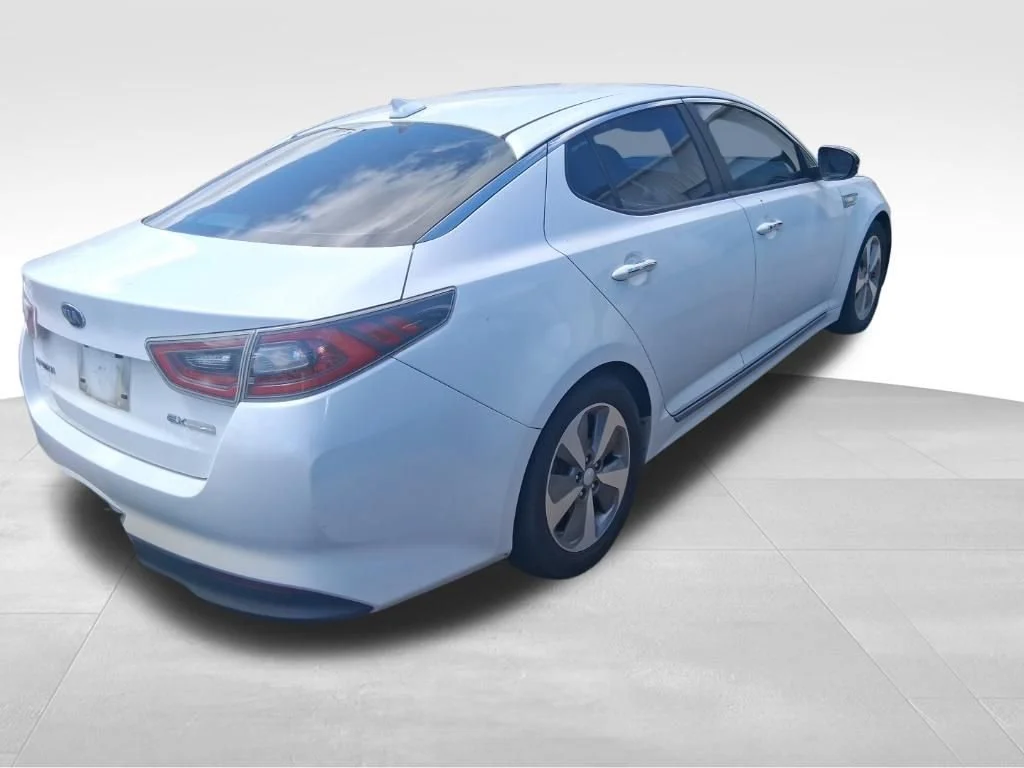 Used 2014 Black Kia EX image 4
