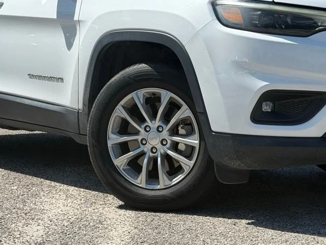 Used 2019 Jeep Cherokee Latitude with VIN 1C4PJMCB7KD212552 for sale in Graniteville, SC