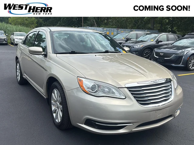 2013 Chrysler 200 Touring