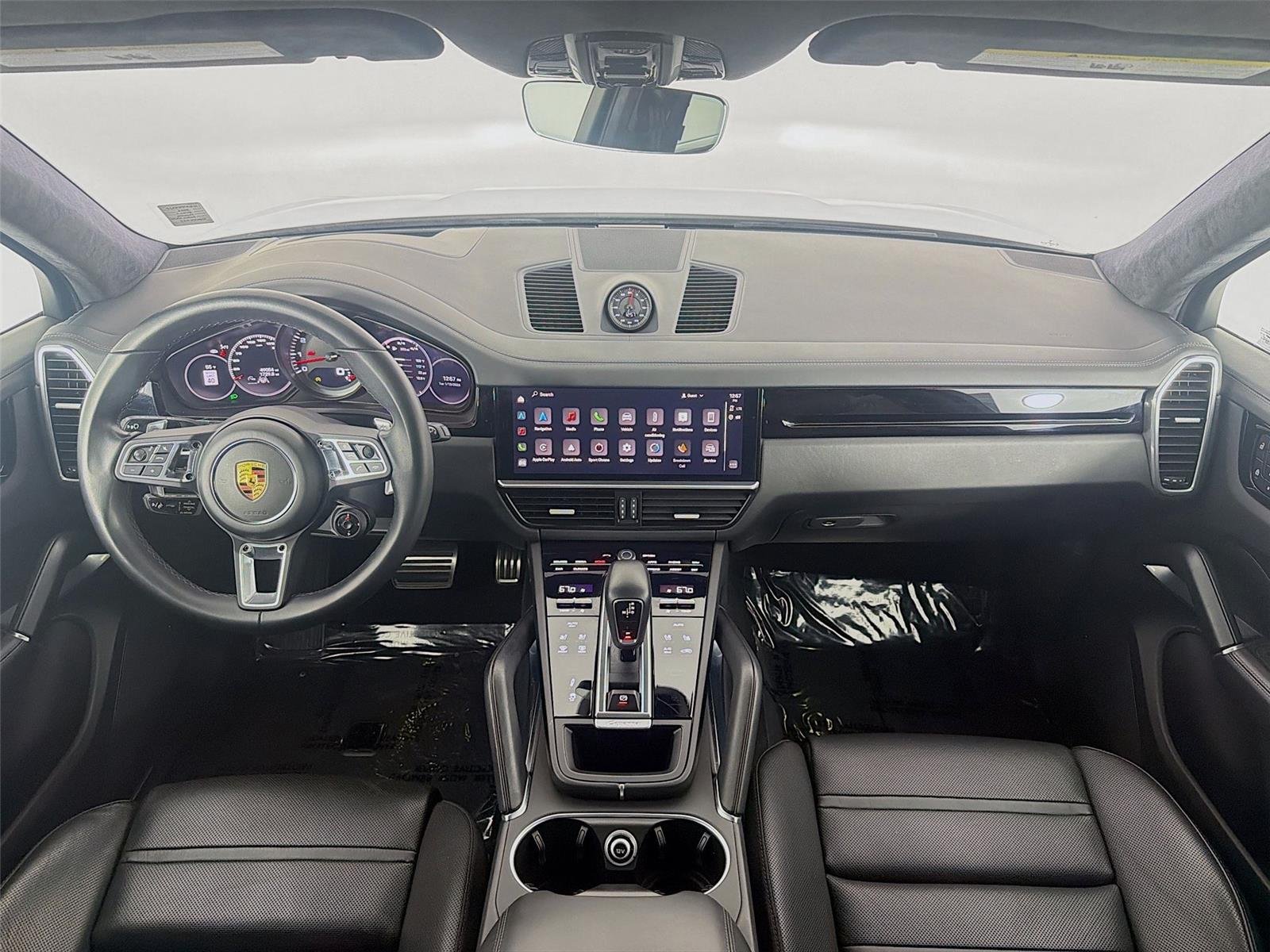 Used 2022 White Porsche Turbo image 15