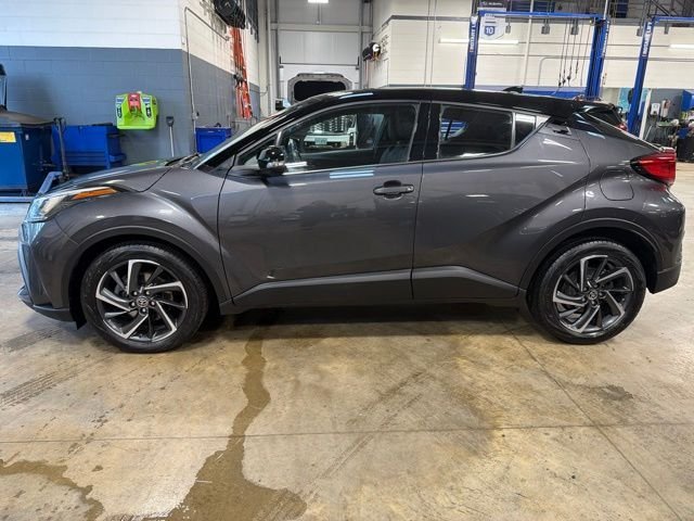 Used 2021 Gray Toyota Limited image 8