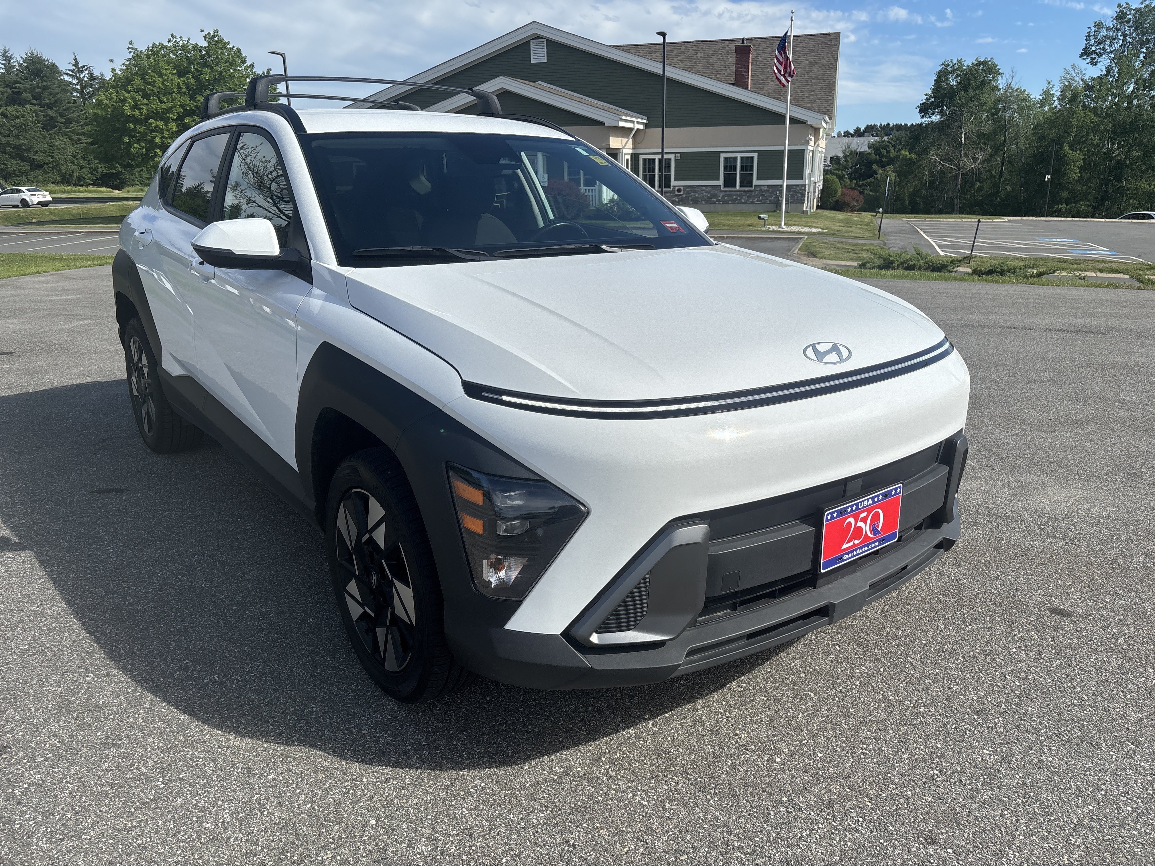 Used 2024 Atlas White Hyundai SEL image 7