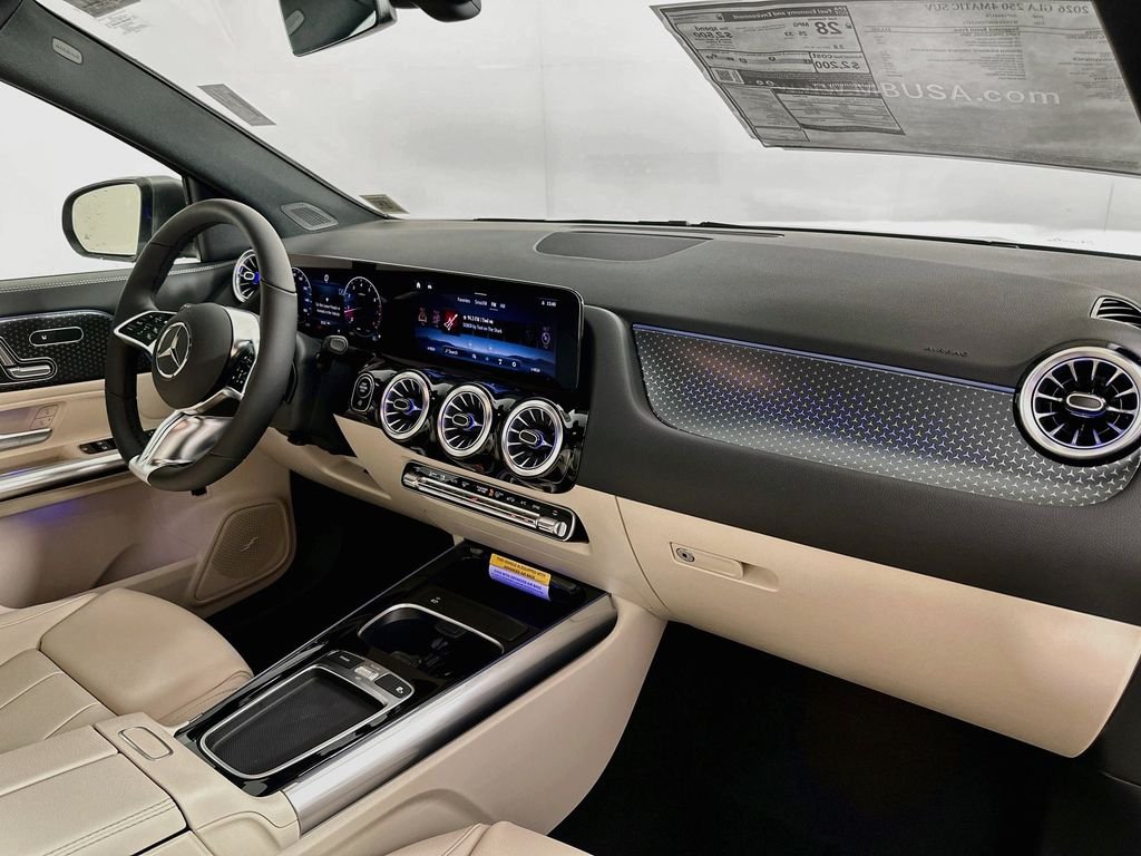 New 2026 Mountain Grey Metallic Mercedes-Benz GLA 250 image 28