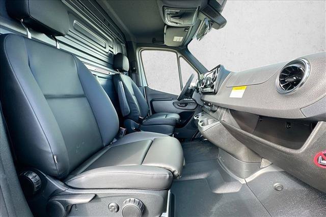 New 2026 Arctic White Mercedes-Benz  image 50