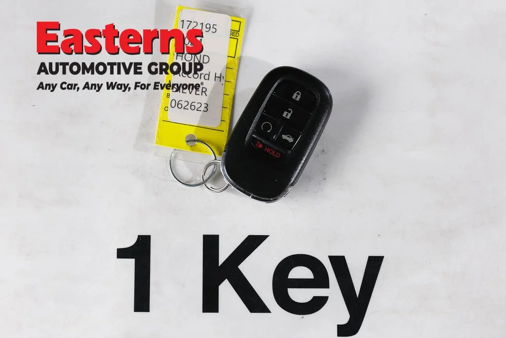 Used 2024 Silver Honda Sport-L image 23