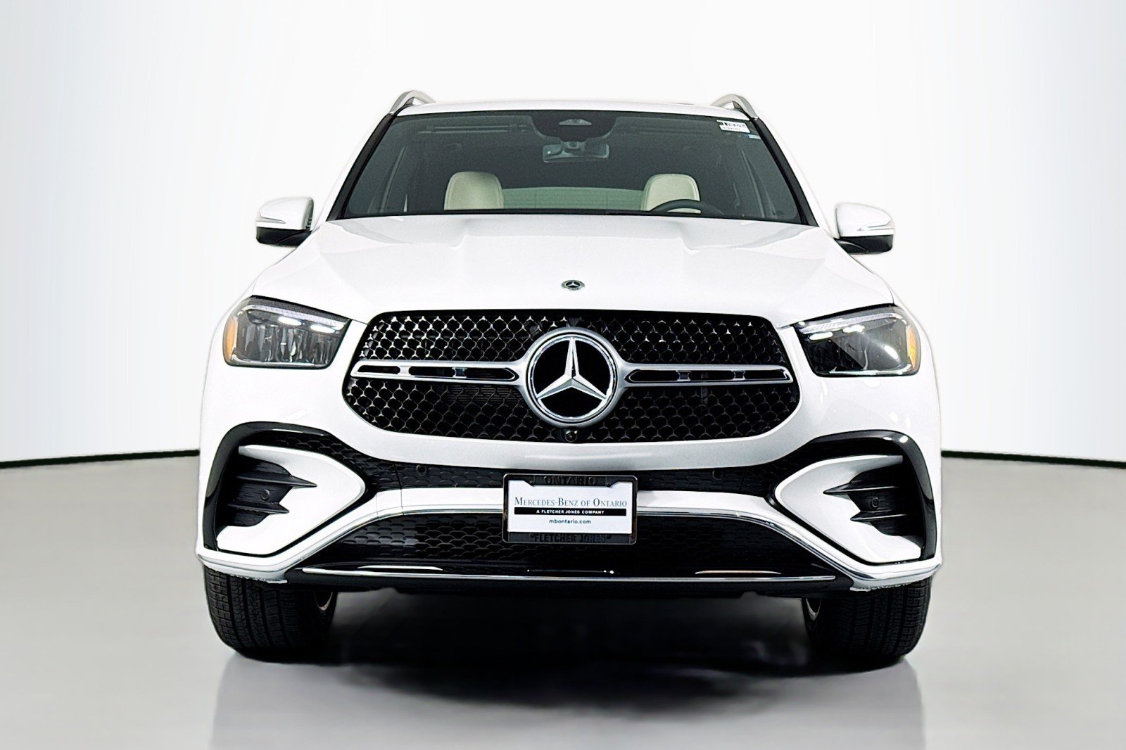 New 2026 MANUFAKTUR Moonlight White Metallic Mercedes-Benz GLE 350 SUV image 2