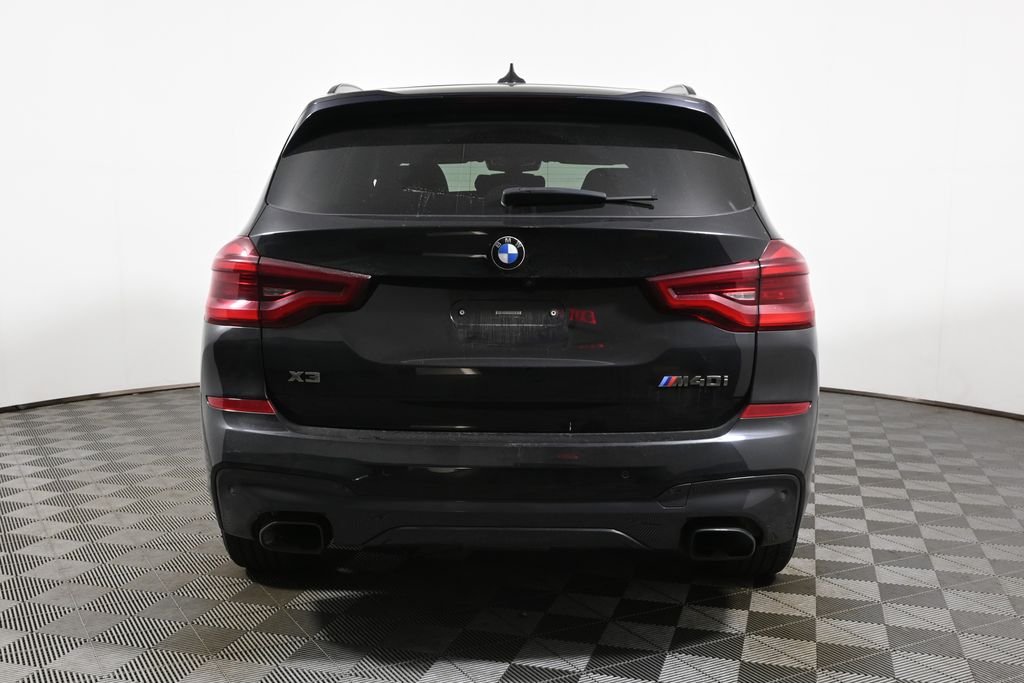 Used 2019 Black Sapphire Metallic BMW M40i image 10