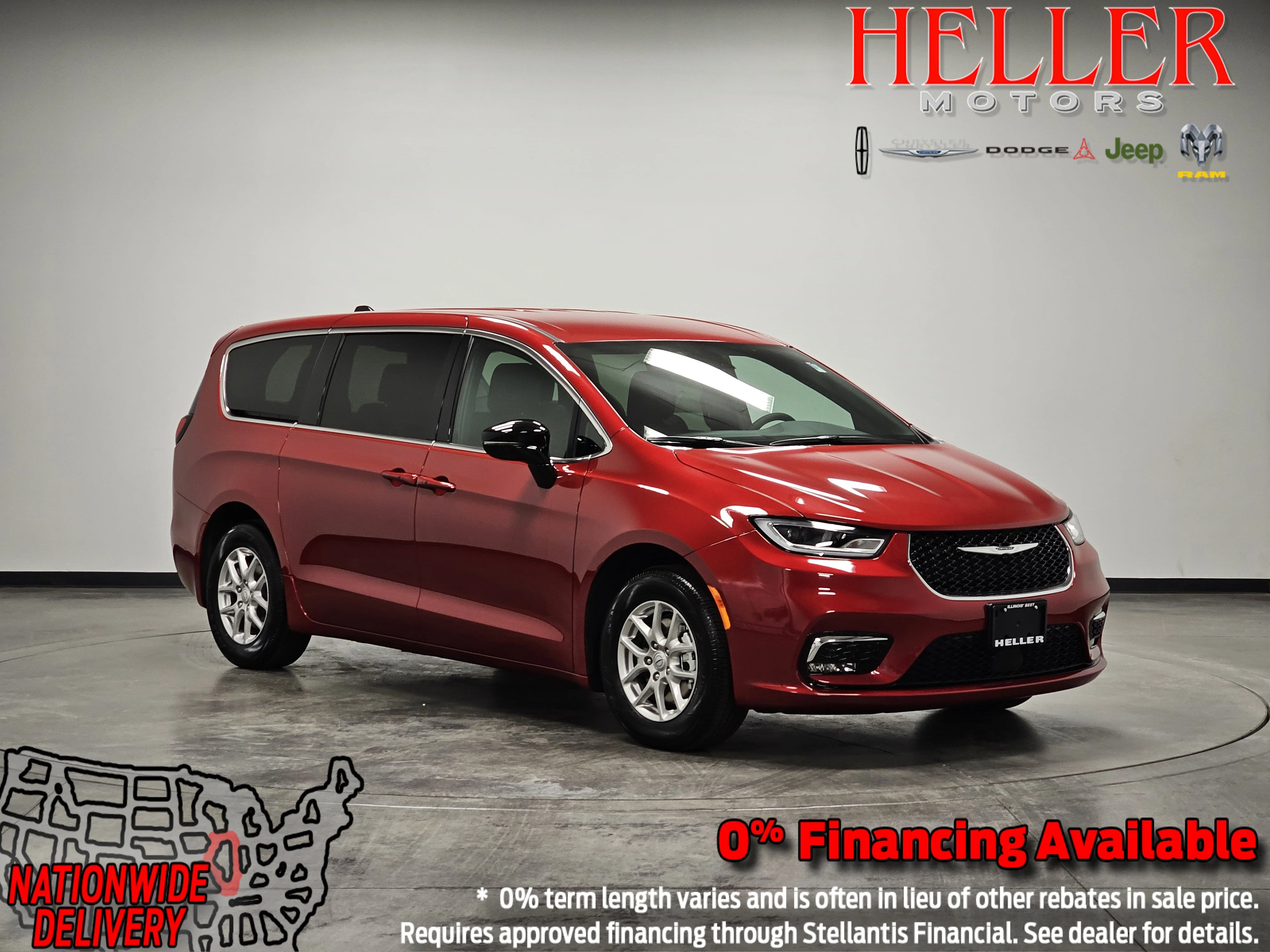 2026 Chrysler Pacifica Select's photo