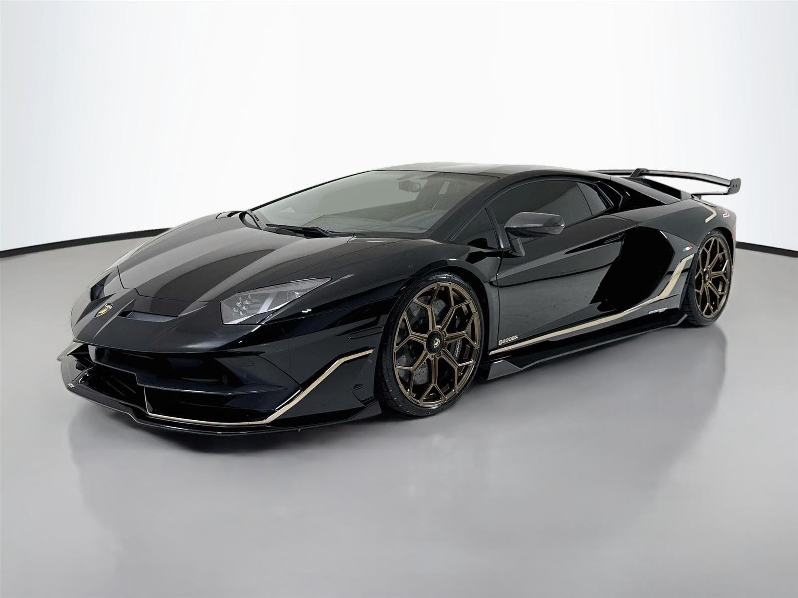 Used 2020 Nero Aldebaran Lamborghini SVJ | Boden Exhaust | Ext Carbon Pkg image 10