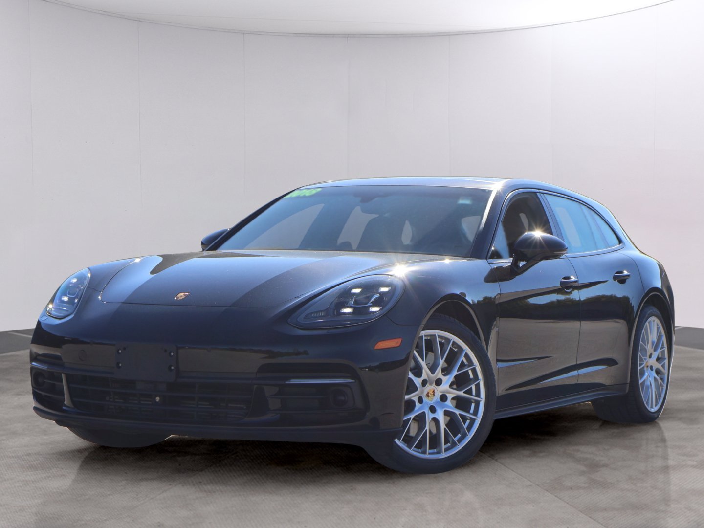 Used 2018 Black Porsche 4 image 1