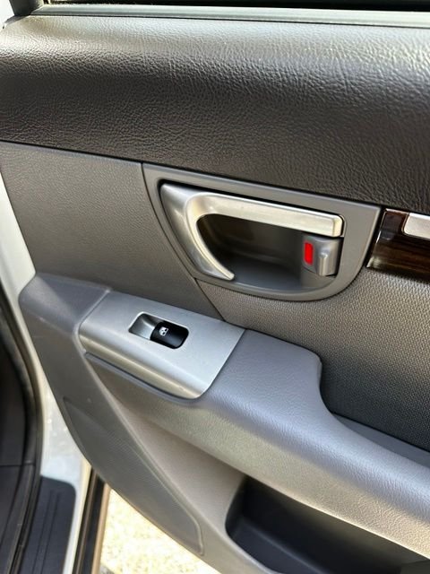 Used 2012 Frost White Pearl Hyundai GLS image 15