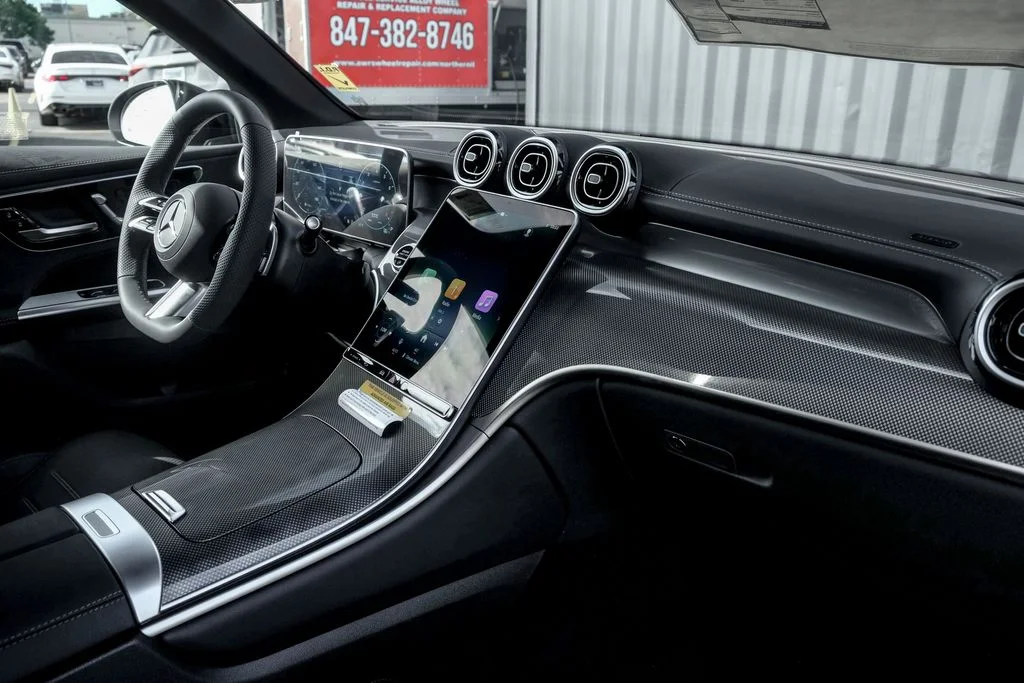 New 2027 Black Mercedes-Benz GLC 300 image 20