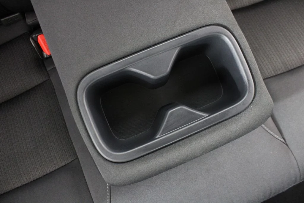 2025 Nissan Altima SV - Photo 13