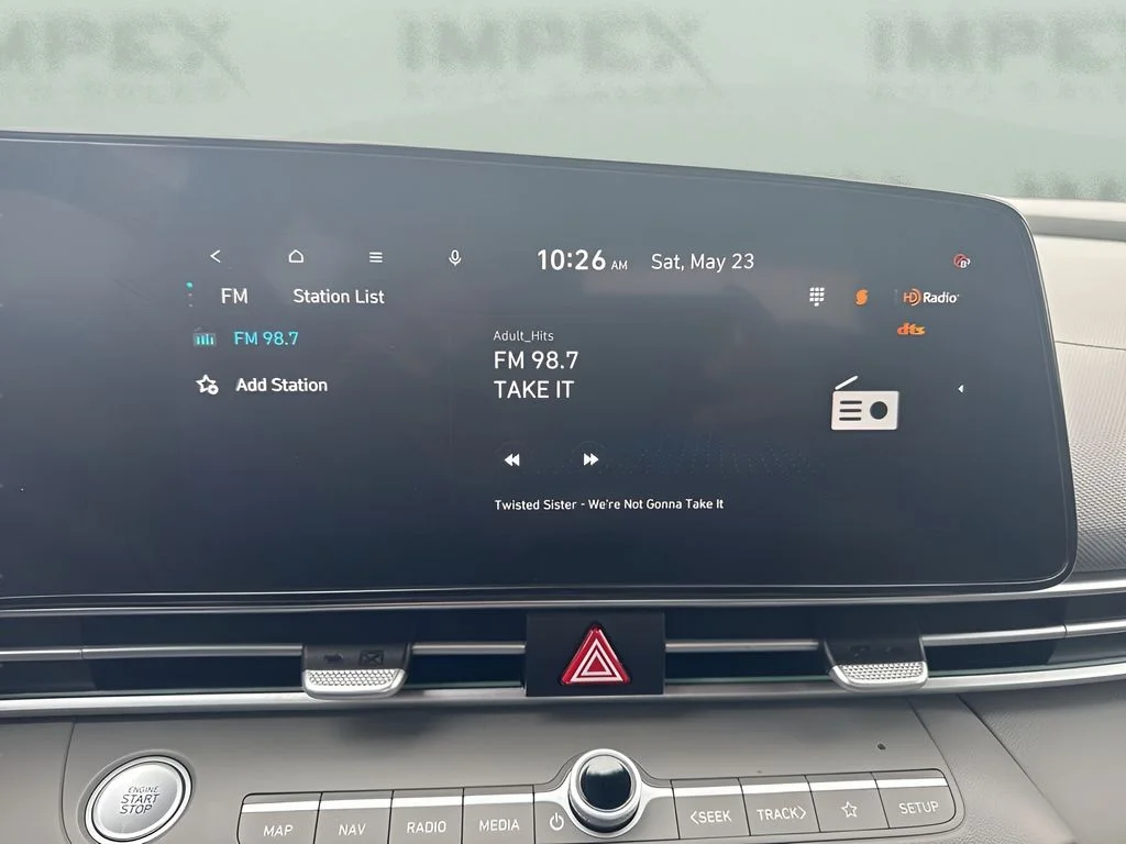 Used 2024 Gray Hyundai SEL image 16