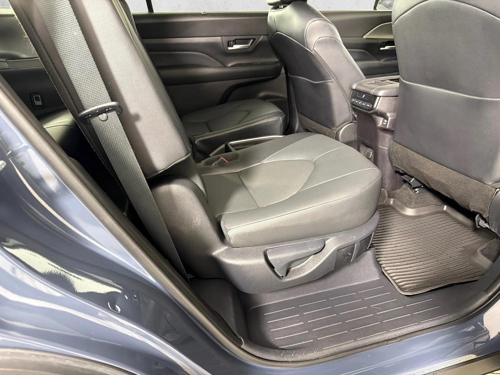 Used 2025 Storm Cloud Toyota XLE image 15