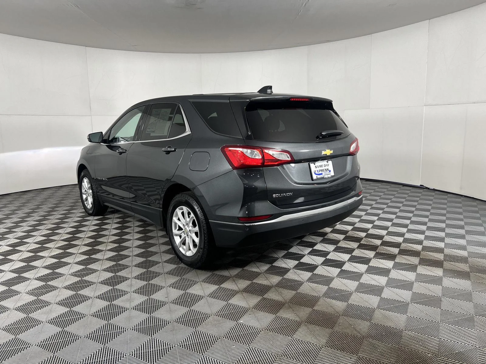 Used 2019 NIGHTFALL GRAY METALLIC Chevrolet LT image 3