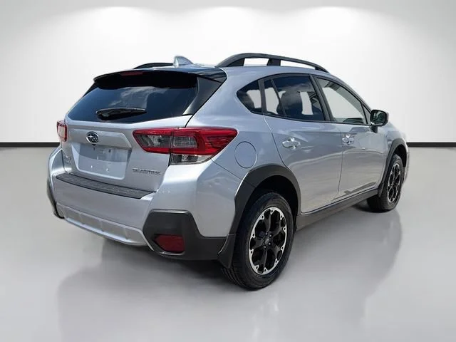Used 2023 Ice Silver Metallic Subaru Premium image 2